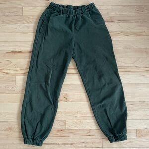 Forest green Brandy Melville sweatpants